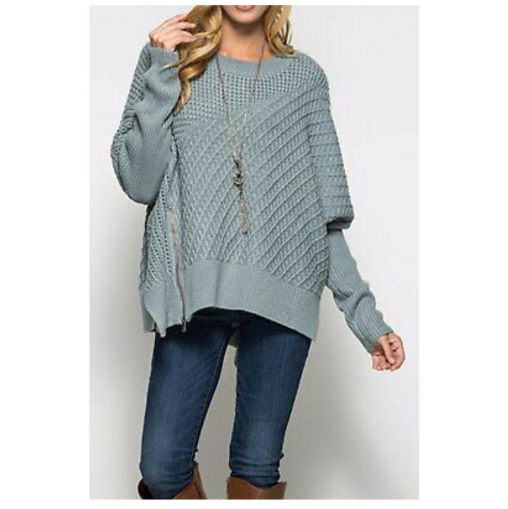 Oversized Knit Sweater with Front Zipper Detail